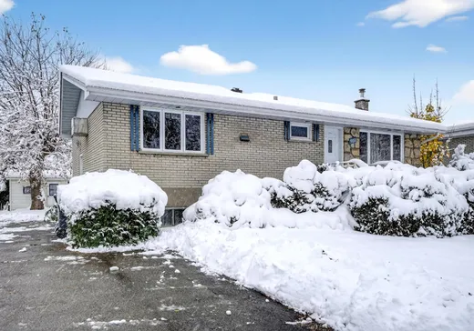 Maison à vendre - 910 Rue Corbeil, Laval (Chomedey), H7X 1Z4