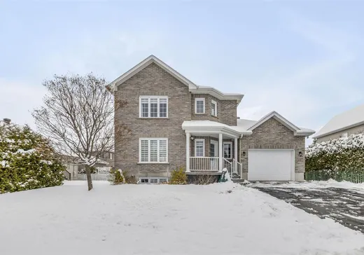 Maison à étages à vendre - 1122 Rue de la Licorne, Lévis, G6Z3N7