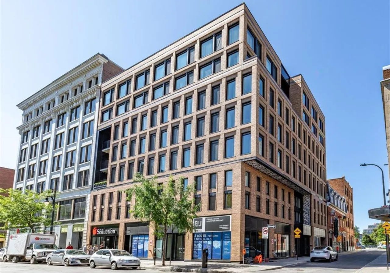 1406 Rue Ste-Élisabeth, App. 309 — photo 1