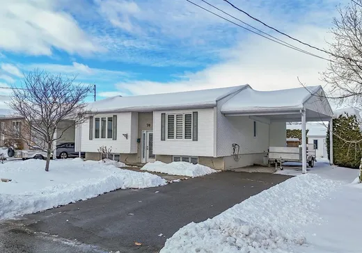 Bungalow à vendre - 70 Rue Noël, Victoriaville, G6P9L7