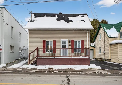 Bungalow à vendre - 626 Rue Principale E., Farnham, J2N1M1