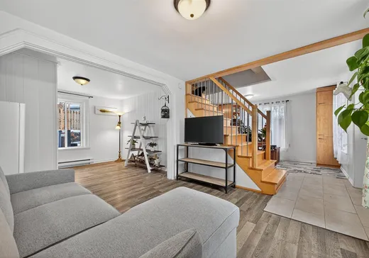 Maison à vendre - 626 Rue Principale E., Farnham, J2N 1M1