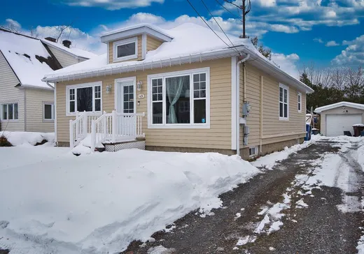 Maison à vendre - 49 Rue Albert, Granby, J2G 7C3