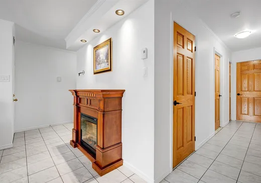 Condo for sale - 3360 Rue Charles-Best, App. 402, Laval (Chomedey), H7V 3X2