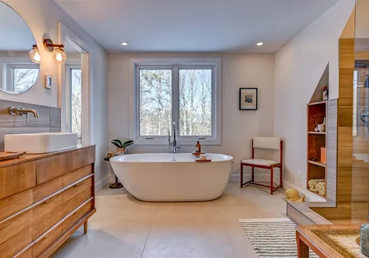 House for sale - 1325 Rue de la Laurentie, Sainte-Adèle, J8B 3A3