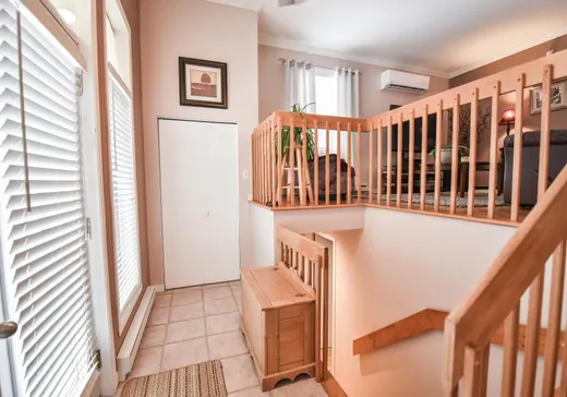 Maison à vendre - 107 Rue de l'Émeraude, Saint-Colomban, J5K 2C8