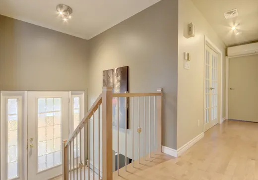 Maison à vendre - 16250 Rue des Sorbiers, Saint-Hyacinthe, J2T 4M1