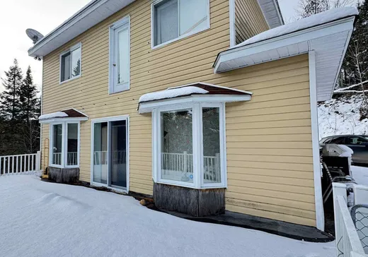 Maison à étages à vendre - 38 Ch. du Lac-Fawn O., Harrington, J8G2T3