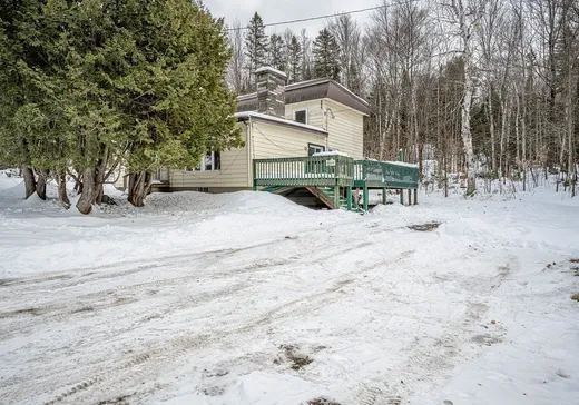 Two or more stories for sale - 3565 Rue Rolland, Sainte-Adèle, J8B1E1