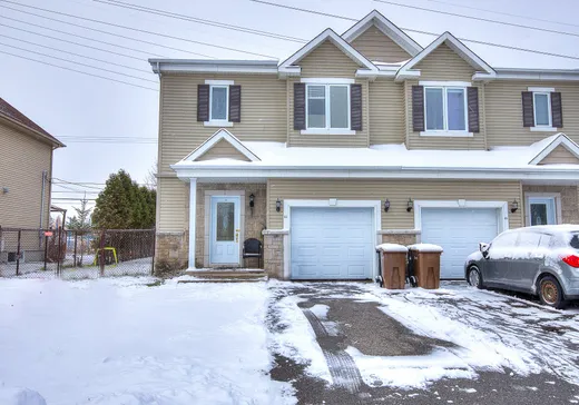 Two or more stories for sale - 83 Rue Champlain, Les Cedres, J7T0C6