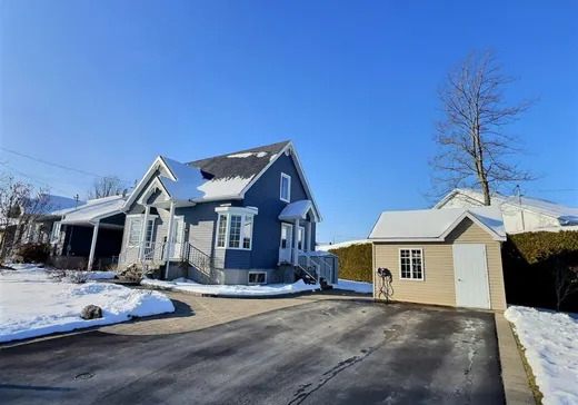 House for sale - 906 Rue des Rossignols, Victoriaville, G6T 1G7