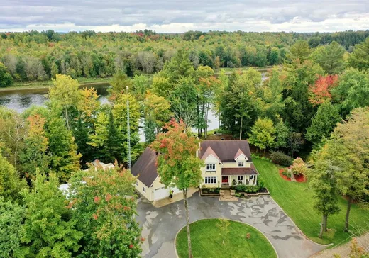 House for sale - 1380 Rue de la Réserve, Saint-Lucien, J0C 1N0