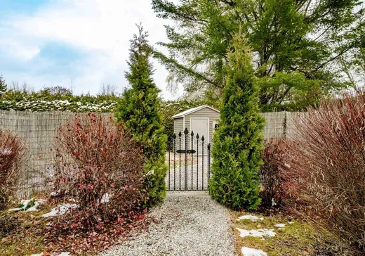 Maison à vendre - 420 Rue Merry S., Magog, J1X 3L9