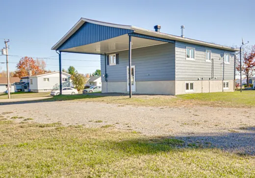 Maison à vendre - 2455 Rue Paul-Lemay, Sainte-Angele-de-Prémont, J0K 1R0