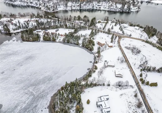 House for sale - 380 Rue du Lac-Vert, Riviere-A-Pierre, G0A 3A0