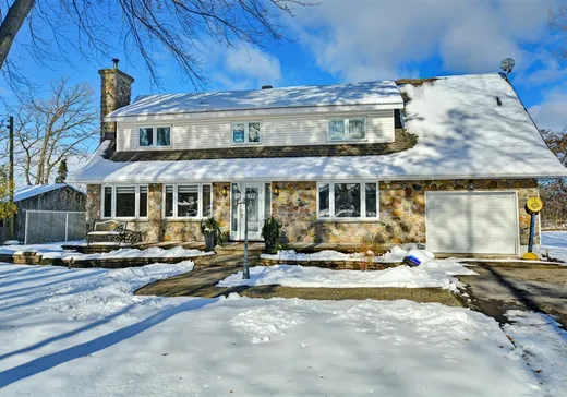 Maison à étages à vendre - 5375 Boul. des Mille-Îles, Laval (Sainte-Rose), H7L1K5