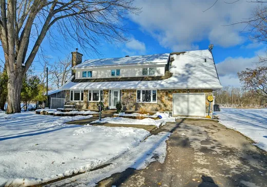 Maison à vendre - 5375 Boul. des Mille-Îles, Laval (Sainte-Rose), H7L 1K5