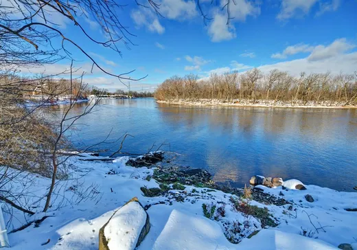 Maison à vendre - 5375 Boul. des Mille-Îles, Laval (Sainte-Rose), H7L 1K5