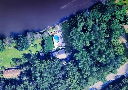 Maison à vendre - 5375 Boul. des Mille-Îles, Laval (Sainte-Rose), H7L 1K5