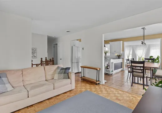 House for sale - 27 Av. Hamford, Lachute, J8H 3N3