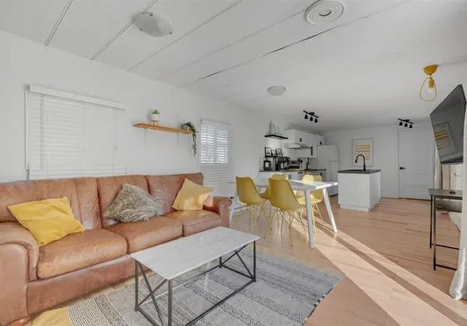 Loft à vendre - 800A Ch. du Havre-des-Monts, Saint-Sauveur, J0R 1R3