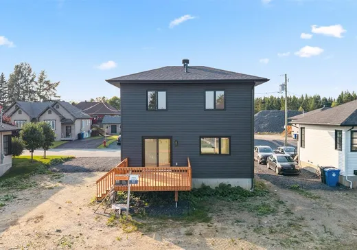 House for sale - 1974 155e Rue, Saint-Georges, G5Y 2B3