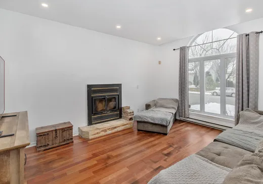 Maison à vendre - 326 Rue Blouin, Saint-Eustache, J7R 6P2