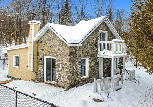 House for sale - 3810 Route 335, Saint-Calixte, J0K 1Z0