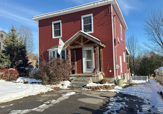 Maison à étages à vendre - 287 Rue Park, Brownsburg-Chatham, J8G3A3