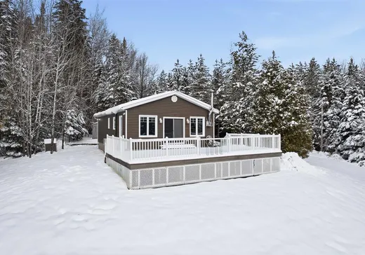 House for sale - 3 Chemin  St- Alphonse, Lac-aux-Sables, G0X 1M0