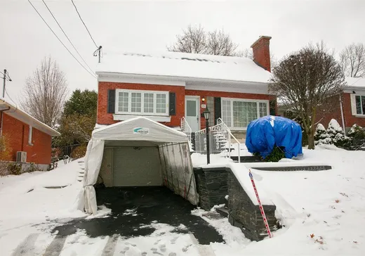 Two or more stories for sale - 1492 Rue Leclerc, Sherbrooke, J1J1H4