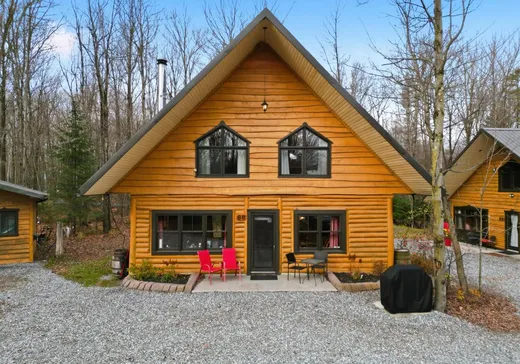 Maison à vendre - 2555-68 Rg St-Gabriel N., Sainte-Marie, G6E 3M8