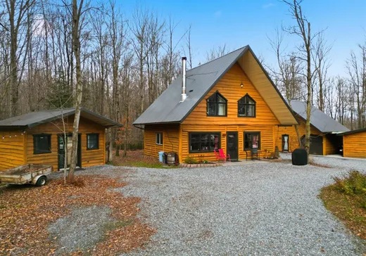 Maison à vendre - 2555-68 Rg St-Gabriel N., Sainte-Marie, G6E 3M8