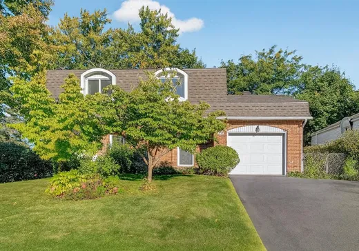 Maison à vendre - 3190 Place Byzance, Brossard, J4Z 2T9