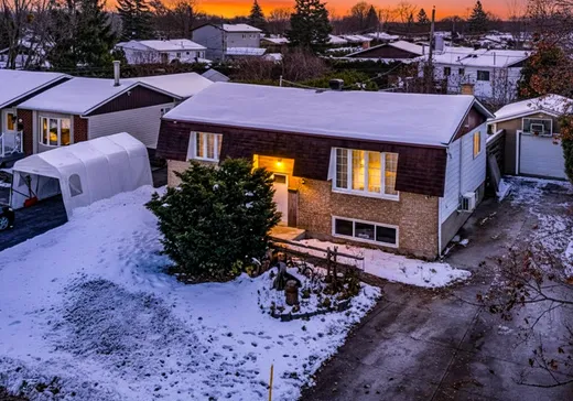 Maison à étages à vendre - 198 Rue Leclair, Saint-Eustache, J7P4G6