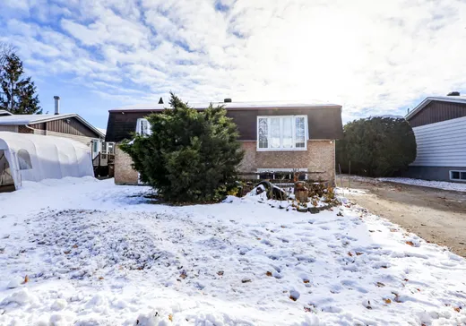 Maison à vendre - 198 Rue Leclair, Saint-Eustache, J7P 4G6