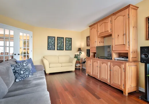 Maison à vendre - 5 Rue Marie-Marthe-Daoust, Notre-Dame-de-l'Île-Perrot, J7W 1W2