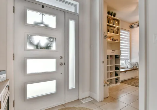 Maison à vendre - 3170 Rue Jean, Sainte-Marthe-sur-le-Lac, J0N 1P0