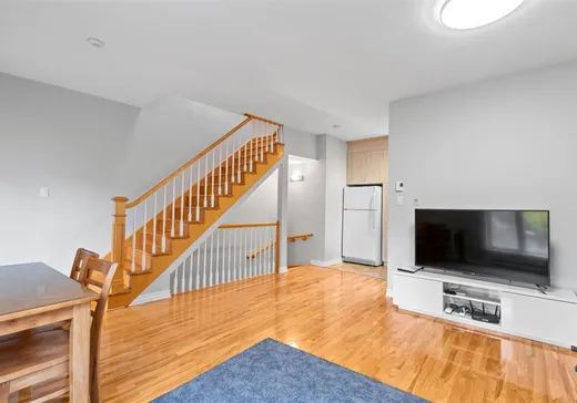 Maison à vendre - 231 Rue De La Gauchetière E., Montréal (Centreville), H2X 3Z4
