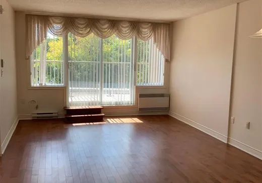 Condo for sale - 3045 Boul. Notre-Dame, App. 201, Laval (Laval-des-Rapides), H7V 0A1