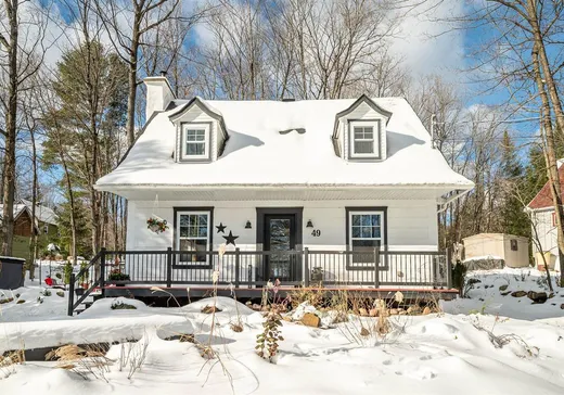House for sale - 49 Ch. Scraire, Saint-Sauveur, J0R 1A0