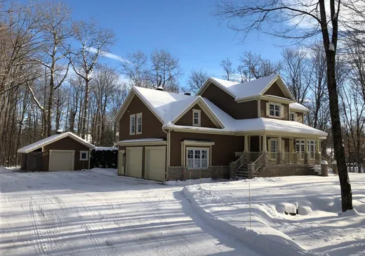 Maison à étages à vendre - 746 Crois. Adèle, Prévost, J0R1T0