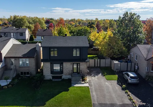 House for sale - 3305 Rue Ovila-Hamel, St-Hubert, J3Y 8P6