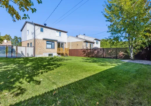 House for sale - 3305 Rue Ovila-Hamel, St-Hubert, J3Y 8P6