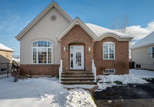 Bungalow for sale - 1832 Rue Raoul-Jobin, Saint-Jérôme, J7Z0B2