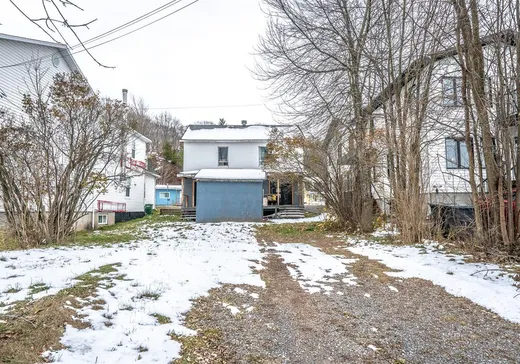 House for sale - 3481 Rue St-Laurent, Lévis, G6V 3W4