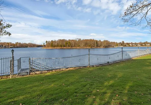 Maison à vendre - 13285 Rue Desjardins, Montréal (Pierrefonds-Roxborro), H8Z 1A8