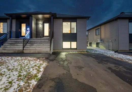 Bungalow for sale - 28 Rue Bowron, Godmanchester, J0S1H0