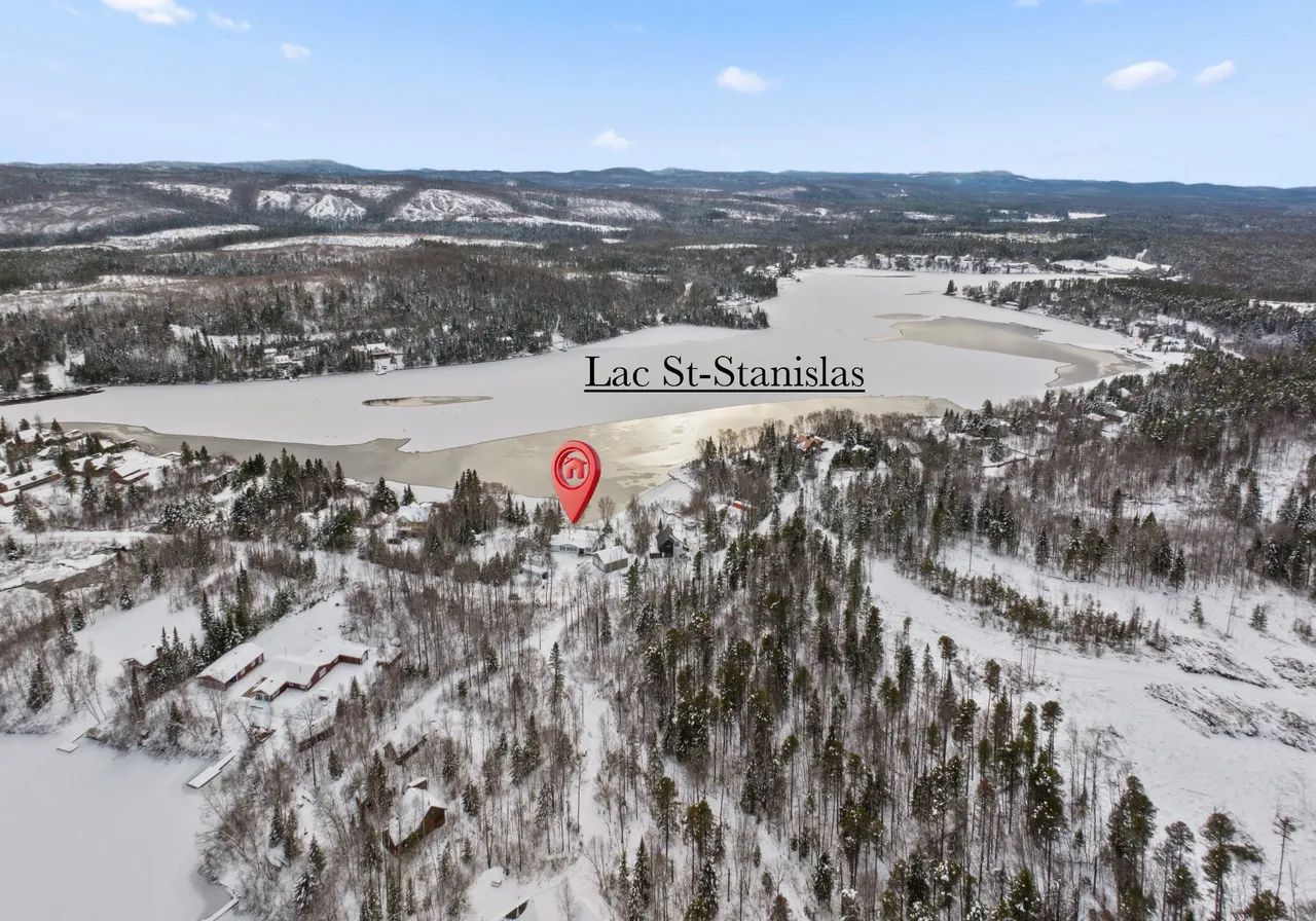 2040 Ch. du Lac-St-Stanislas N. — photo 2