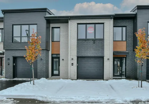 Maison à vendre - 1064 Rg St-François, Terrebonne, J6Y 0P5